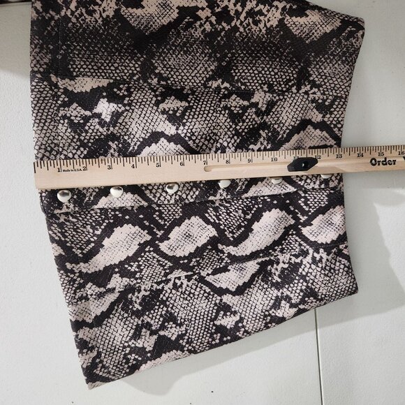 Urban Outfitters Mini Skirt Snakeskin Print XS - Picture 6 of 9